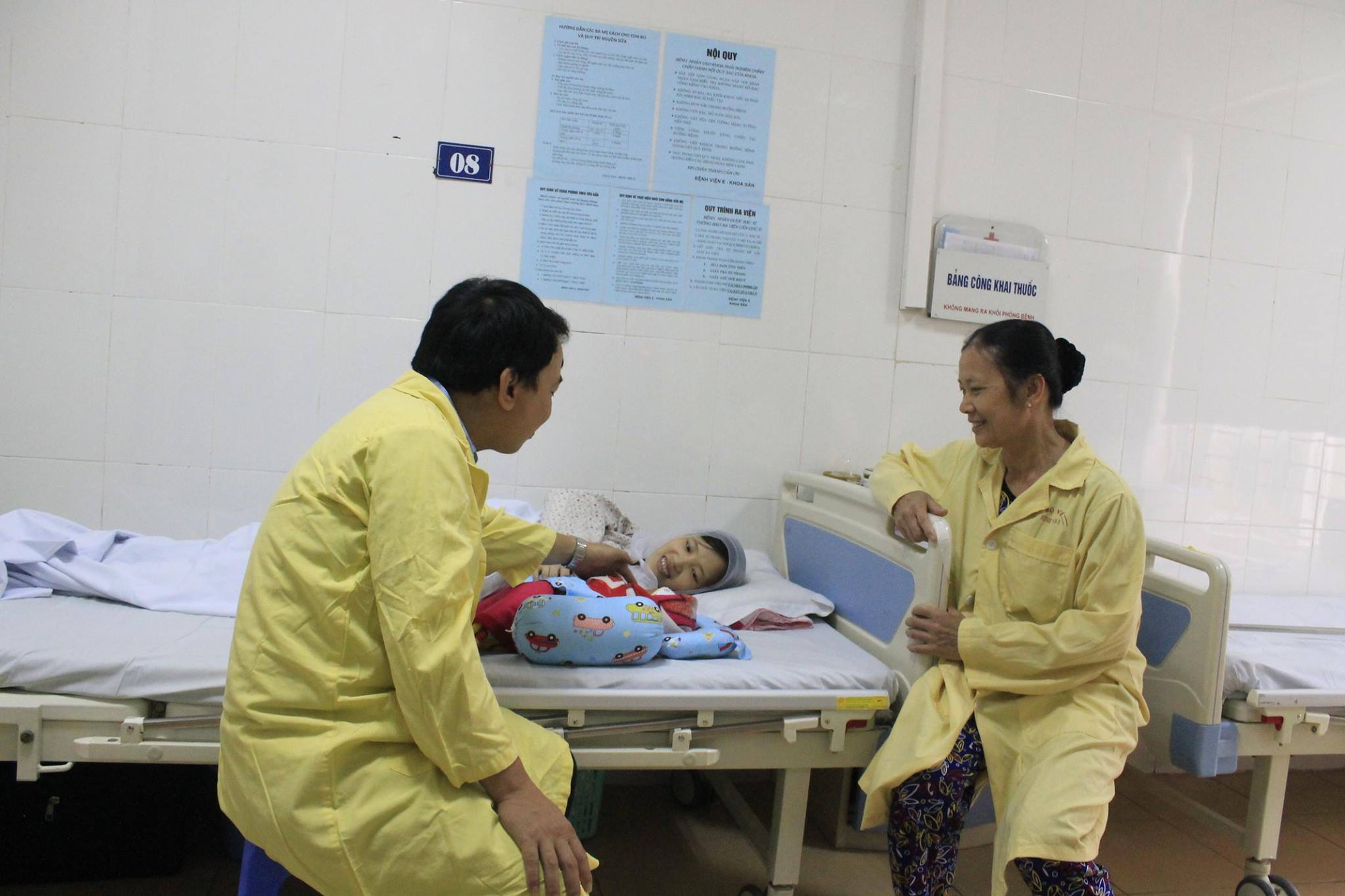 Kỳ diệu: Một sản phụ mắc bệnh tim bẩm sinh phức tạp vừa sinh con thành công - Ảnh 7. Kỳ diệu: Một sản phụ mắc bệnh tim bẩm sinh phức tạp vừa sinh con thành công - Ảnh 7.