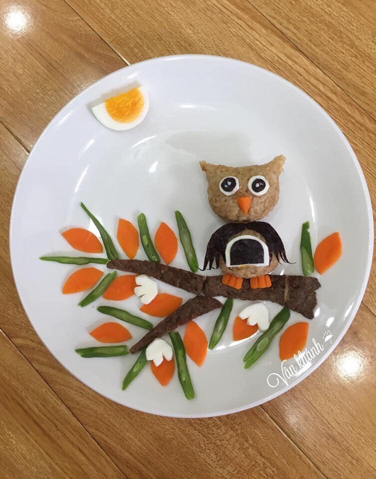 Ngưỡng mộ mẹ 8x làm những đĩa cơm đẹp như mơ cho con khiến cộng đồng mạng dậy sóng - Ảnh 2. Ngưỡng mộ mẹ 8x làm những đĩa cơm đẹp như mơ cho con khiến cộng đồng mạng dậy sóng - Ảnh 2.
