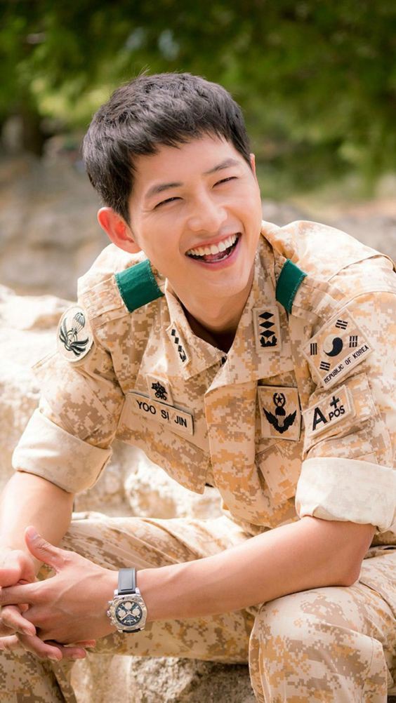 Cả thế giới vào đây xem độ bào chồng của Song Hye Kyo: Nhìn Song Joong Ki xem còn giống trai đẹp không? - Ảnh 3. Cả thế giới vào đây xem độ bào chồng của Song Hye Kyo: Nhìn Song Joong Ki xem còn giống trai đẹp không? - Ảnh 3.