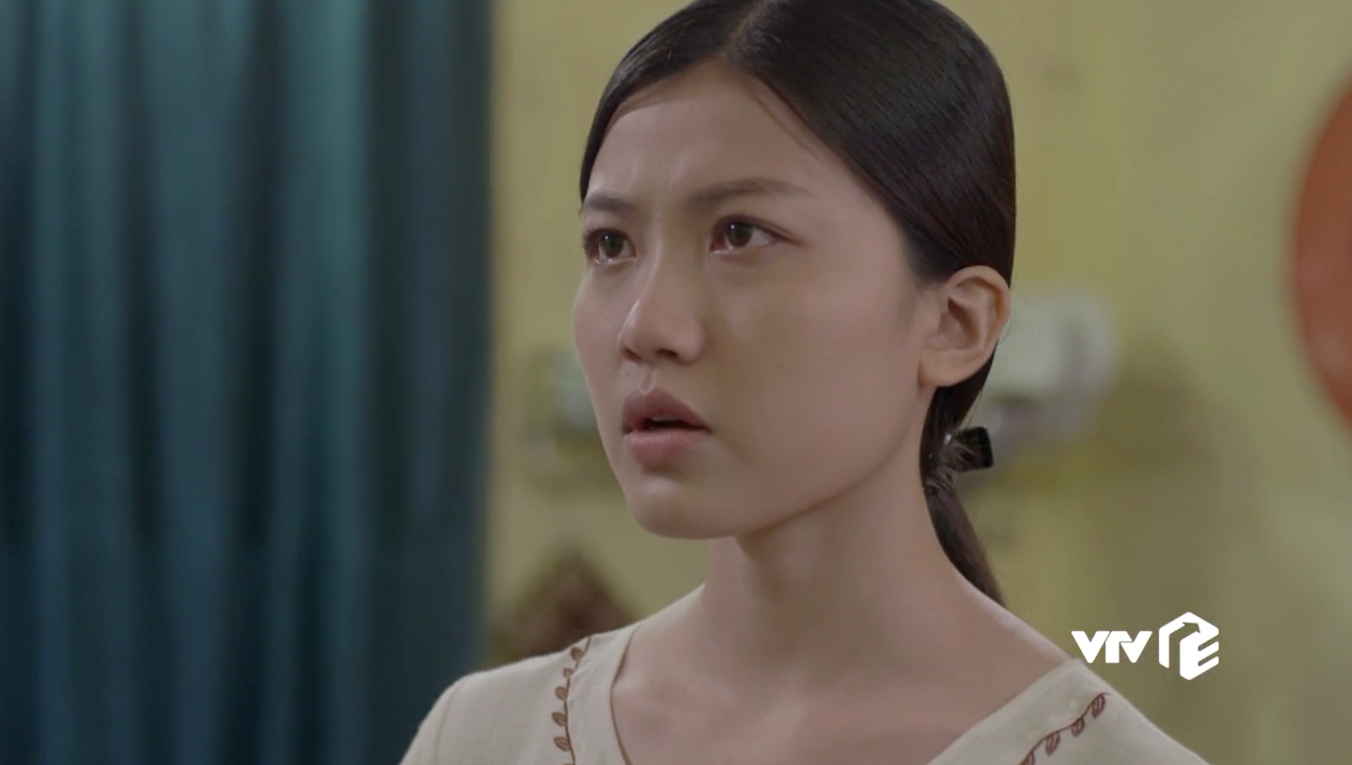 Những cô gái trong thành phố tập 33: Tùng quyết định Nam tiến, Mai tiếc nuối cũng đã muộn màng - Ảnh 7. Những cô gái trong thành phố tập 33: Tùng quyết định Nam tiến, Mai tiếc nuối cũng đã muộn màng - Ảnh 7.