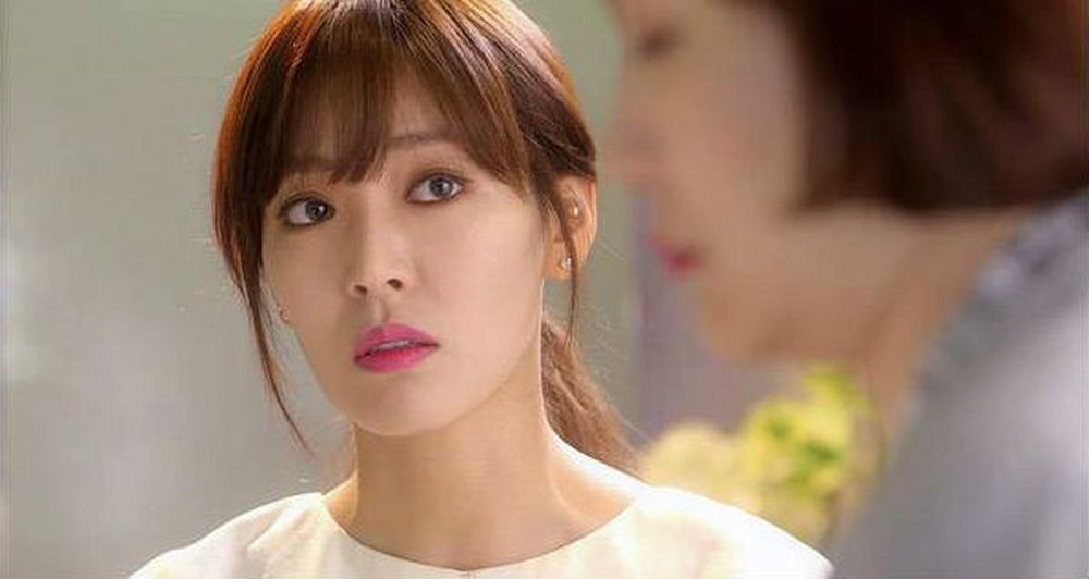 Bị bắt rửa cả chục mâm bát trong ngày đầy tháng con, nàng dâu có ngay hành động khiến mẹ chồng đứng hình - Ảnh 1. Bị bắt rửa cả chục mâm bát trong ngày đầy tháng con, nàng dâu có ngay hành động khiến mẹ chồng đứng hình - Ảnh 1.