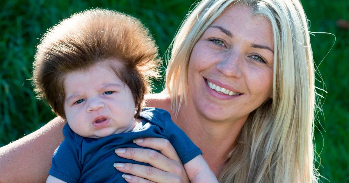 Điểm danh những em nổi như cồn trên mạng vì sở hữu mái tóc chẳng giống ai, các mẹ nhìn vào càng muốn cưng nựng thêm - Ảnh 6. Điểm danh những em nổi như cồn trên mạng vì sở hữu mái tóc chẳng giống ai, các mẹ nhìn vào càng muốn cưng nựng thêm - Ảnh 6.