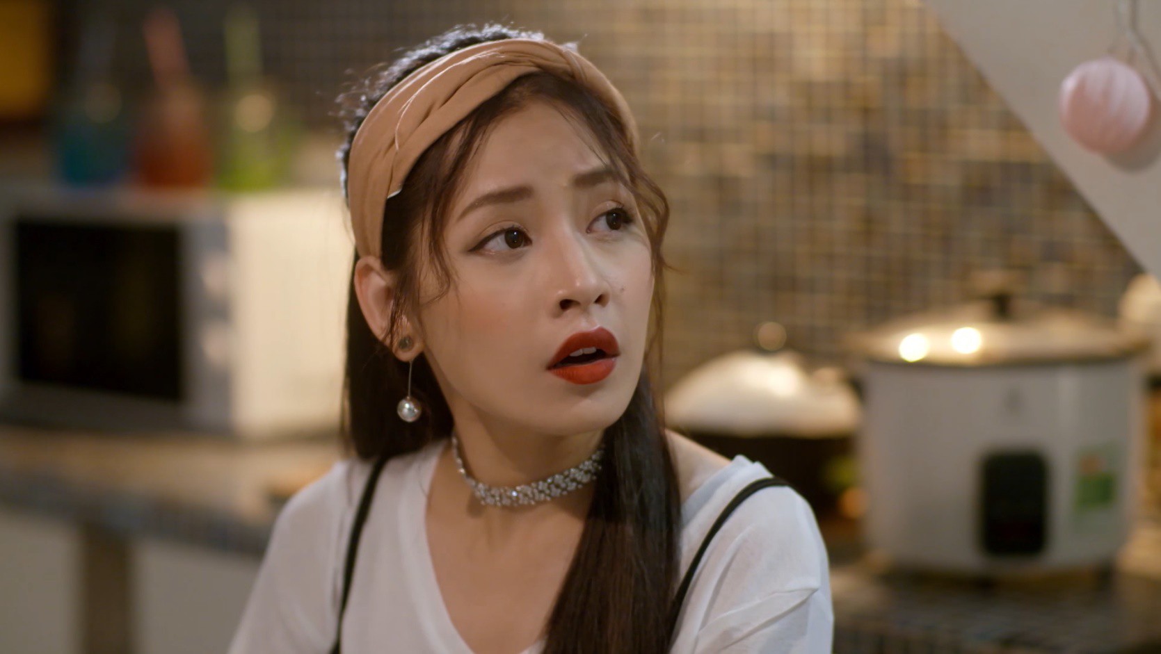 Mối tình đầu của tôi: Bình An tức tốc đến bên Lan Ngọc sau khi đá Chi Pu, nhưng người tội nghiệp nhất lại là anh chàng này - Ảnh 11. Mối tình đầu của tôi: Bình An tức tốc đến bên Lan Ngọc sau khi đá Chi Pu, nhưng người tội nghiệp nhất lại là anh chàng này - Ảnh 11.