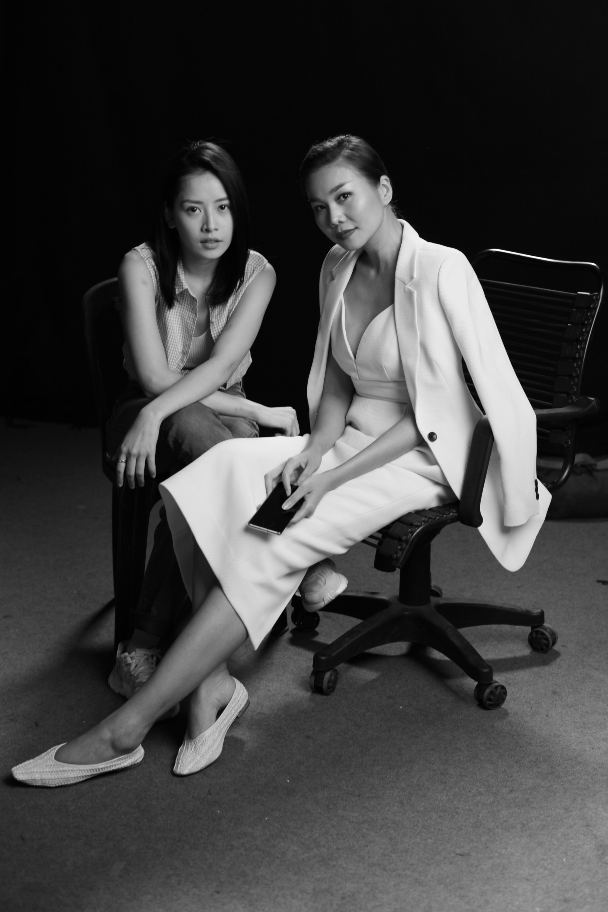 Dân mạng sốc nặng với phim mới Chi Pu đóng chung với Thanh Hằng, không hiểu sao lại có cả... Mai Phương Thúy - Ảnh 6. Dân mạng sốc nặng với phim mới Chi Pu đóng chung với Thanh Hằng, không hiểu sao lại có cả... Mai Phương Thúy - Ảnh 6.