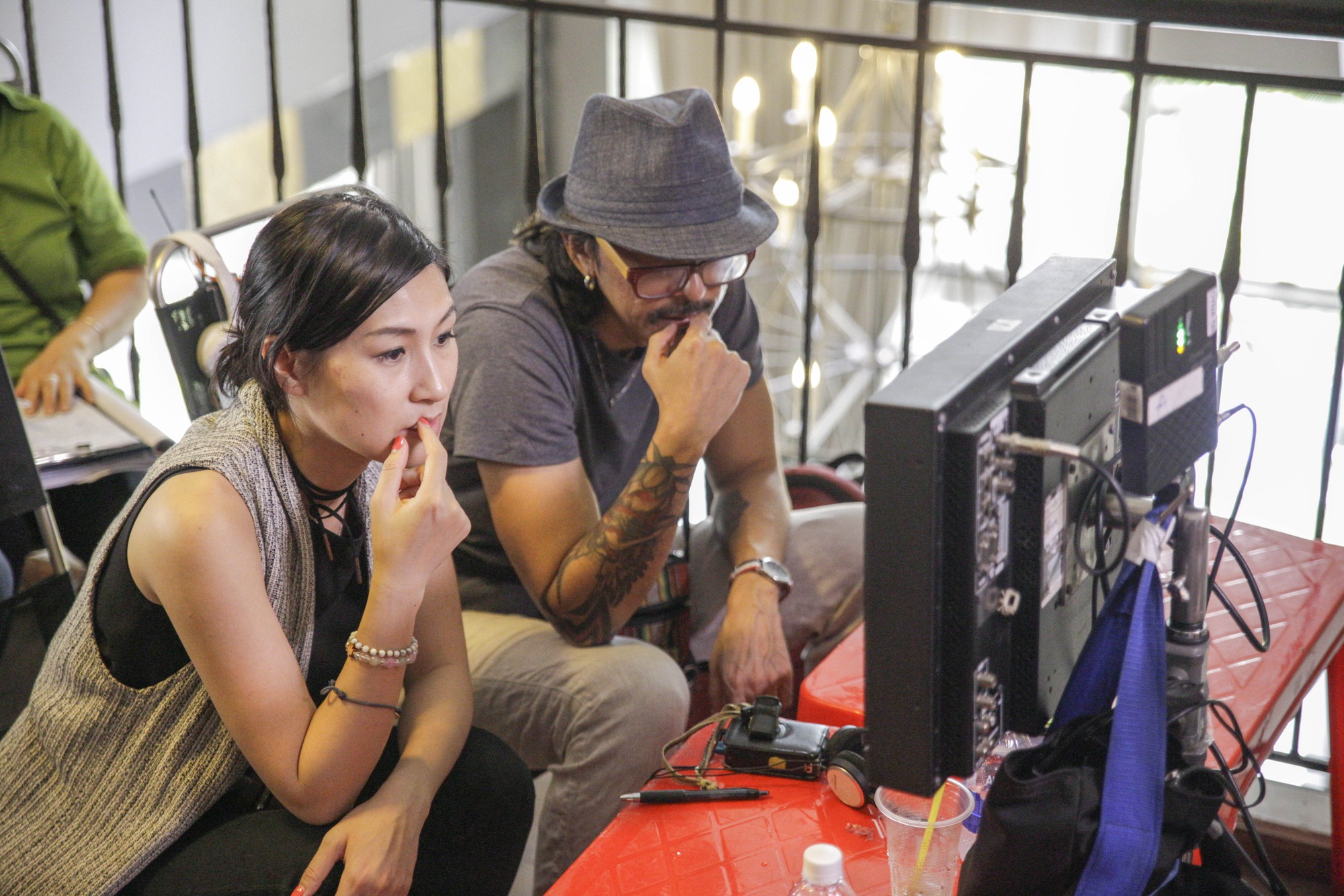 Dân mạng sốc nặng với phim mới Chi Pu đóng chung với Thanh Hằng, không hiểu sao lại có cả... Mai Phương Thúy - Ảnh 4. Dân mạng sốc nặng với phim mới Chi Pu đóng chung với Thanh Hằng, không hiểu sao lại có cả... Mai Phương Thúy - Ảnh 4.