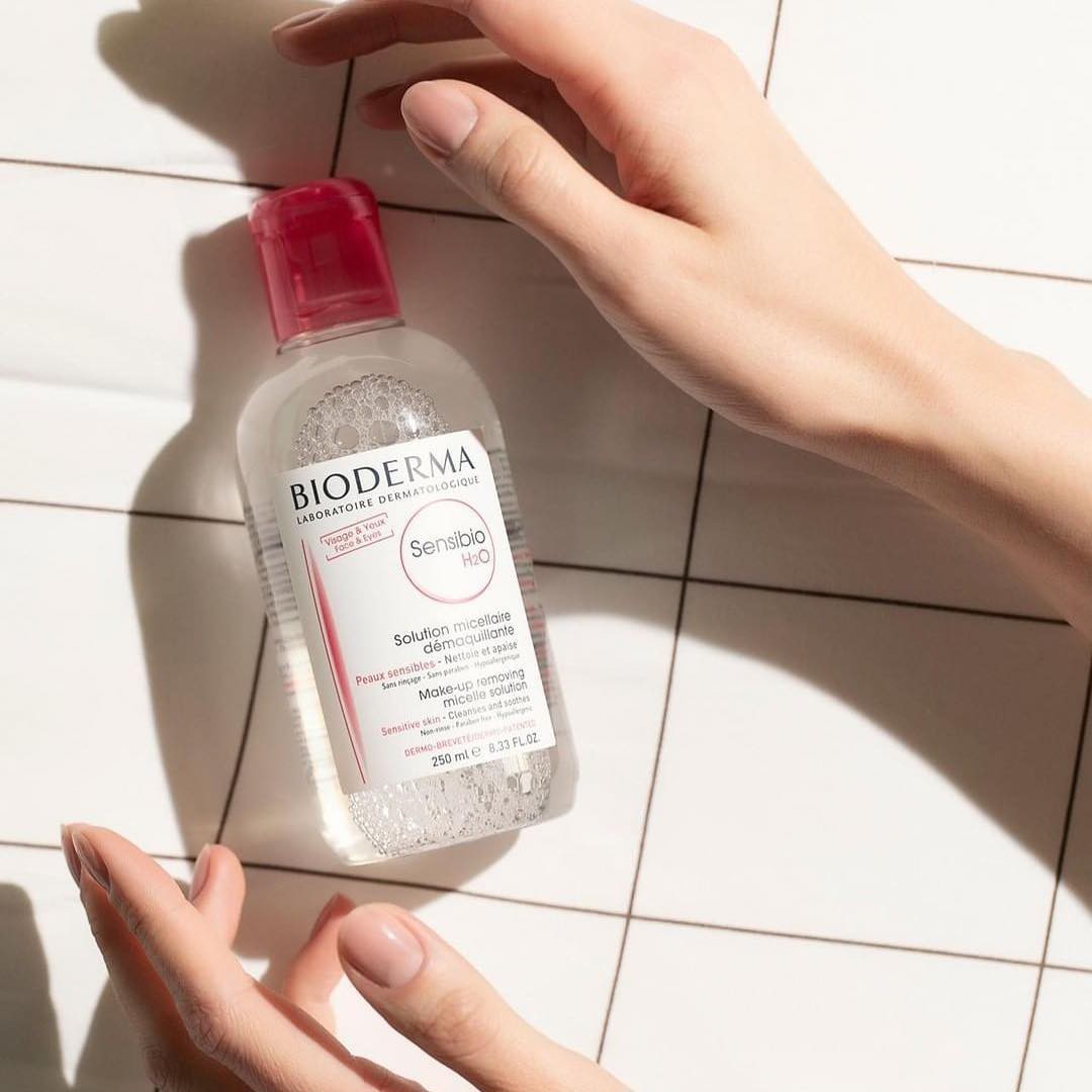 Danh sách 9 món mỹ phẩm giúp bạn lên đời nhan sắc: có đúng 2 món đắt tiền, còn lại toàn đồ bình dân ai cũng mua được - Ảnh 2. Danh sách 9 món mỹ phẩm giúp bạn lên đời nhan sắc: có đúng 2 món đắt tiền, còn lại toàn đồ bình dân ai cũng mua được - Ảnh 2.