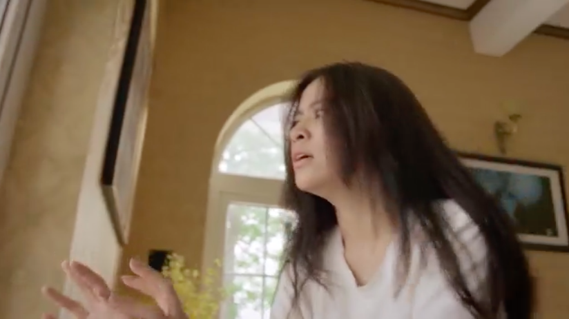 Vừa tái xuất sau scandal clip nóng 12 năm, Hoàng Thùy Linh đã bị giang hồ giống Khá Bảnh dọa giết - Ảnh 9. Vừa tái xuất sau scandal clip nóng 12 năm, Hoàng Thùy Linh đã bị giang hồ giống Khá Bảnh dọa giết - Ảnh 9.