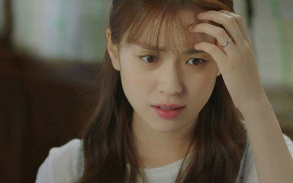 Về nh&agrave; mở k&eacute;t lấy tiền đ&oacute;ng viện ph&iacute; cho chồng, t&ocirc;i t&aacute; hỏa khi b&ecirc;n trong trống trơn, chỉ c&oacute; một tờ giấy do ch&iacute;nh tay chồng viết - Ảnh 2.
