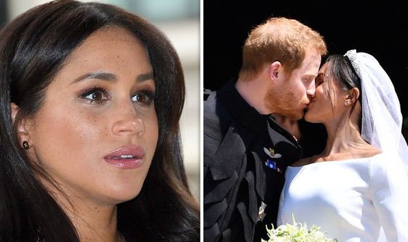 Người d&ugrave;ng mạng cho&aacute;ng v&aacute;ng khi b&agrave; bầu Meghan bị v&iacute; như t&ugrave; nh&acirc;n trong gia đ&igrave;nh ho&agrave;ng gia v&agrave; sẽ hối hận khi kết h&ocirc;n với Ho&agrave;ng tử Harry v&igrave; l&yacute; do n&agrave;y - Ảnh 1.