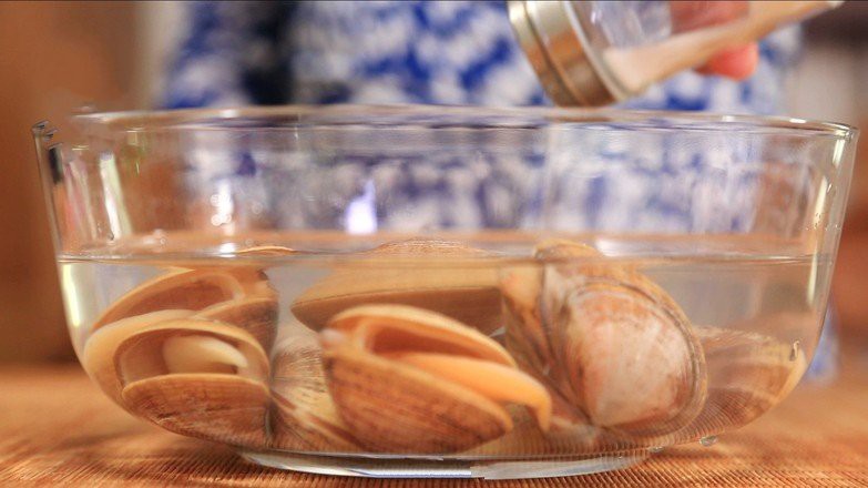 Bữa tối có món canh này ăn với cà pháo muối chua thì sơn hào hải vị cũng chẳng sánh bằng! - Ảnh 1. Bữa tối có món canh này ăn với cà pháo muối chua thì sơn hào hải vị cũng chẳng sánh bằng! - Ảnh 1.