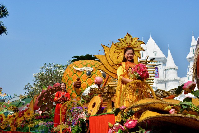 Mùng 10 tháng ba: Nhớ về nguồn cội với lễ hội giỗ Tổ Hùng Vương tại Suối Tiên - Ảnh 4. Mùng 10 tháng ba: Nhớ về nguồn cội với lễ hội giỗ Tổ Hùng Vương tại Suối Tiên - Ảnh 4.