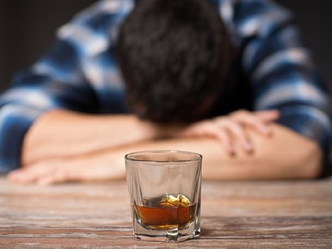 7 thói quen ngầm phá hủy cơ thể bạn: Dừng ngay nếu không muốn đánh đổi tuổi thọ - Ảnh 5. 7 thói quen ngầm phá hủy cơ thể bạn: Dừng ngay nếu không muốn đánh đổi tuổi thọ - Ảnh 5.