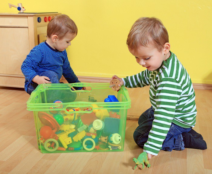 Không cần hò hét con dọn dẹp đồ sau khi chơi, làm theo cách của giáo viên Montessori dưới đây sẽ thấy hiệu quả tức thì - Ảnh 3. Không cần hò hét con dọn dẹp đồ sau khi chơi, làm theo cách của giáo viên Montessori dưới đây sẽ thấy hiệu quả tức thì - Ảnh 3.