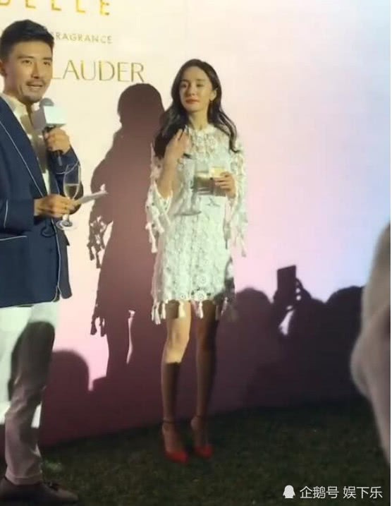 B&agrave;ng ho&agrave;ng trước nhan sắc thật chưa chỉnh sửa của Dương Mịch: Nữ thần xinh đẹp chỉ l&agrave; giả dối? - Ảnh 1.