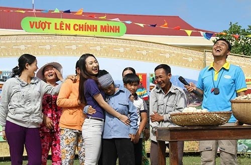 MC n&ocirc;ng d&acirc;n Quyền Linh: Gian lận để gi&uacute;p đỡ những ho&agrave;n cảnh kh&oacute; khăn - Ảnh 5.
