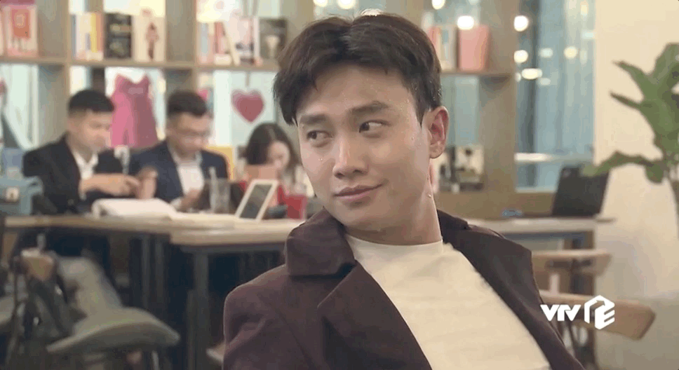 4 m&agrave;n s&aacute;t g&aacute;i huyền thoại của Vũ sở khanh (Về Nh&agrave; Đi Con): Đụng g&igrave; ăn nấy, t&ograve; te ngay giữa c&ocirc;ng ty! - Ảnh 14.