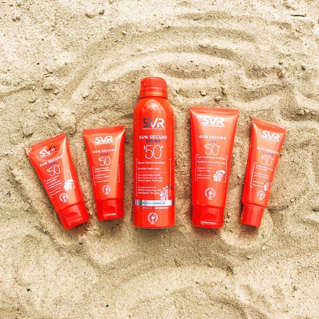Kh&ocirc;ng c&ograve;n phải lo kem chống nắng thấm v&agrave;o m&aacute;u khi đ&atilde; c&oacute; c&aacute;c sản phẩm dược mỹ phẩm sau - Ảnh 2.