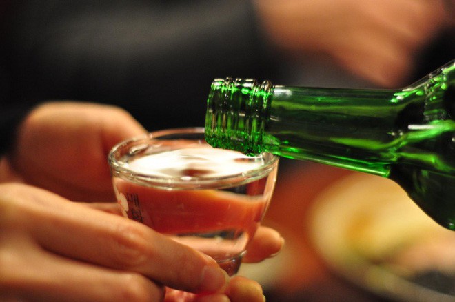Ai tr&aacute;nh được 6 việc n&agrave;y th&igrave; &iacute;t mắc ung thư: H&atilde;y nhớ bệnh lớn bắt đầu từ th&oacute;i quen nhỏ - Ảnh 4.