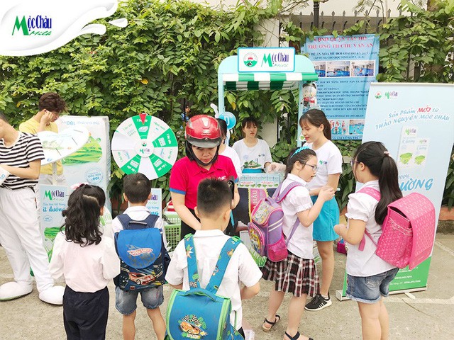 Sữa tươi ít đường Mộc Châu Milk được người tiêu dùng ưa chuộng - Ảnh 1.