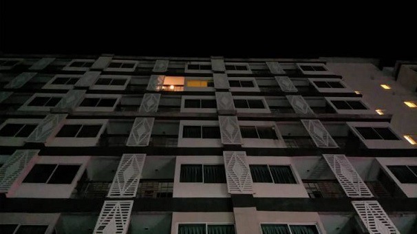 Một phụ nữ Việt tử vong sau khi rơi từ tầng 5 khách sạn Thái Lan - Ảnh 3. Một phụ nữ Việt tử vong sau khi rơi từ tầng 5 khách sạn Thái Lan - Ảnh 3.