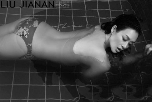 Ngược dòng thời gian ngắm mỹ nhân gốc Việt từng được mệnh danh là “quả bom sex” của đài TVB - Ảnh 11.