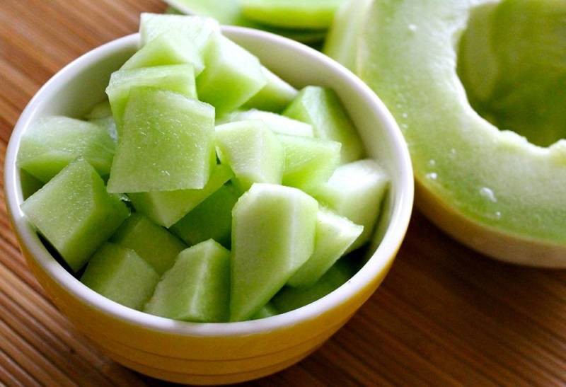 Dưa bở đang vào mùa chín rộ, hãy tận dụng làm thuốc chữa bệnh, đẹp da lại giảm cân - Ảnh 2. Dưa bở đang vào mùa chín rộ, hãy tận dụng làm thuốc chữa bệnh, đẹp da lại giảm cân - Ảnh 2.