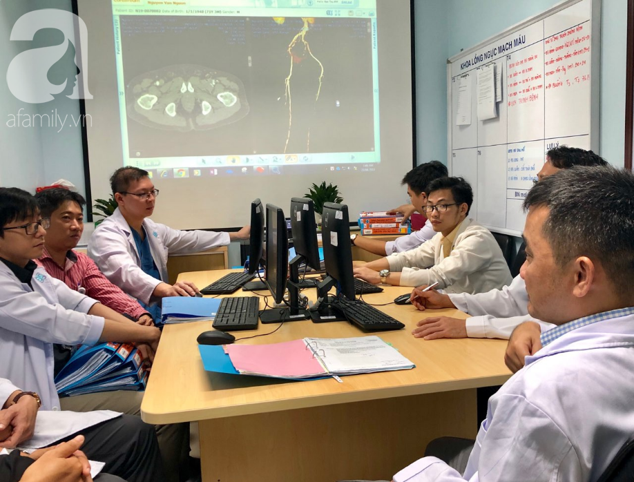 Cứu sống người phụ nữ bị tai nạn gãy chân phải, vỡ cơ hoành, thủng gan, khả năng tử vong cực cao - Ảnh 1. Cứu sống người phụ nữ bị tai nạn gãy chân phải, vỡ cơ hoành, thủng gan, khả năng tử vong cực cao - Ảnh 1.