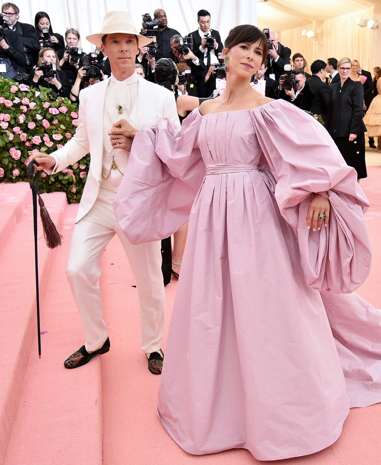 Thảm hồng Met Gala 2019: Chẳng cần chơi trội, các cặp đôi vẫn gây ấn tượng theo cách riêng của mình - Ảnh 10. Thảm hồng Met Gala 2019: Chẳng cần chơi trội, các cặp đôi vẫn gây ấn tượng theo cách riêng của mình - Ảnh 10.