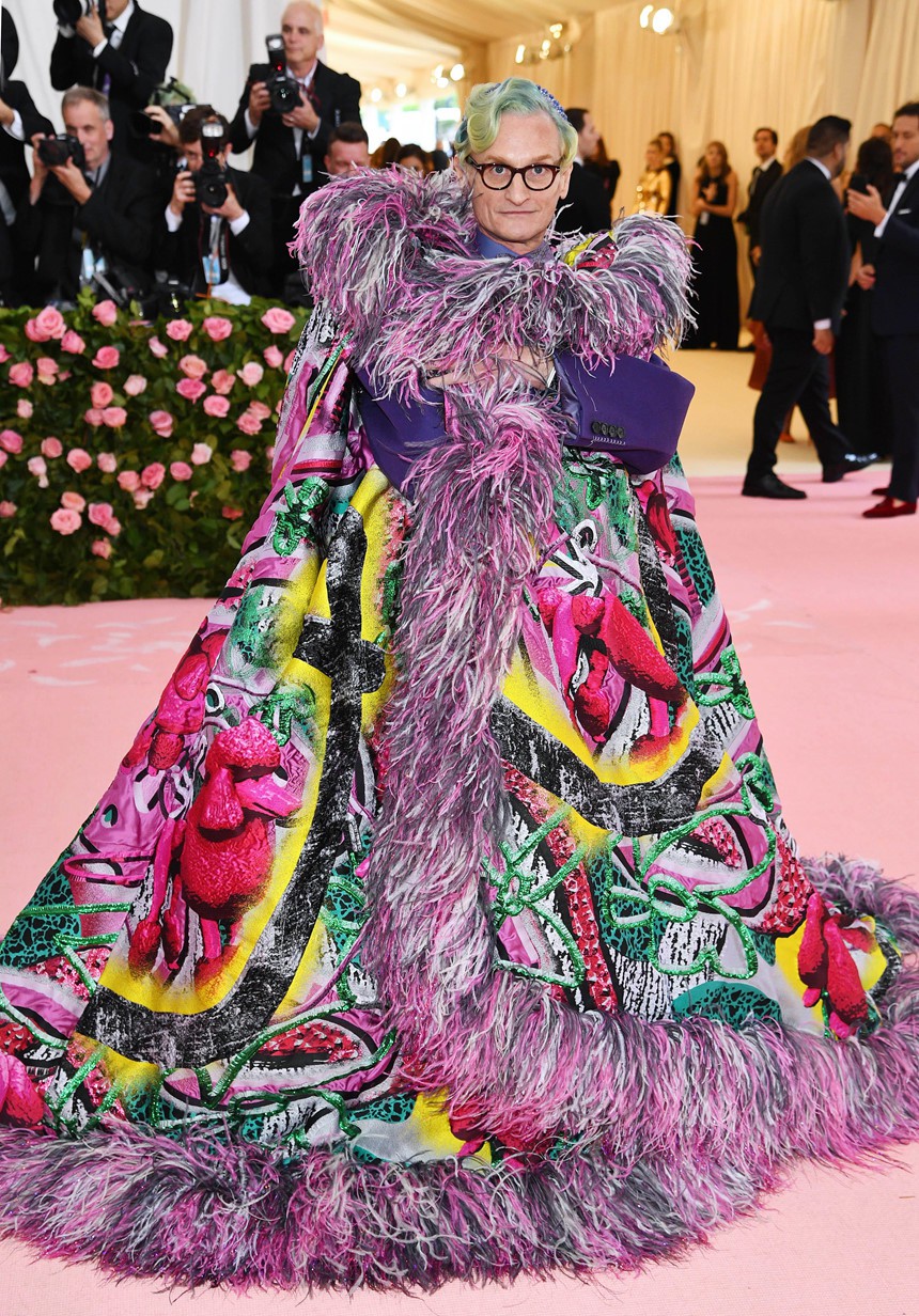 Loạt sao nam cũng chặt chém nhau không kém trên thảm đỏ Met Gala 2019, bất ngờ nhất là màn tung cánh của 2 sao nam này - Ảnh 13. Loạt sao nam cũng chặt chém nhau không kém trên thảm đỏ Met Gala 2019, bất ngờ nhất là màn tung cánh của 2 sao nam này - Ảnh 13.