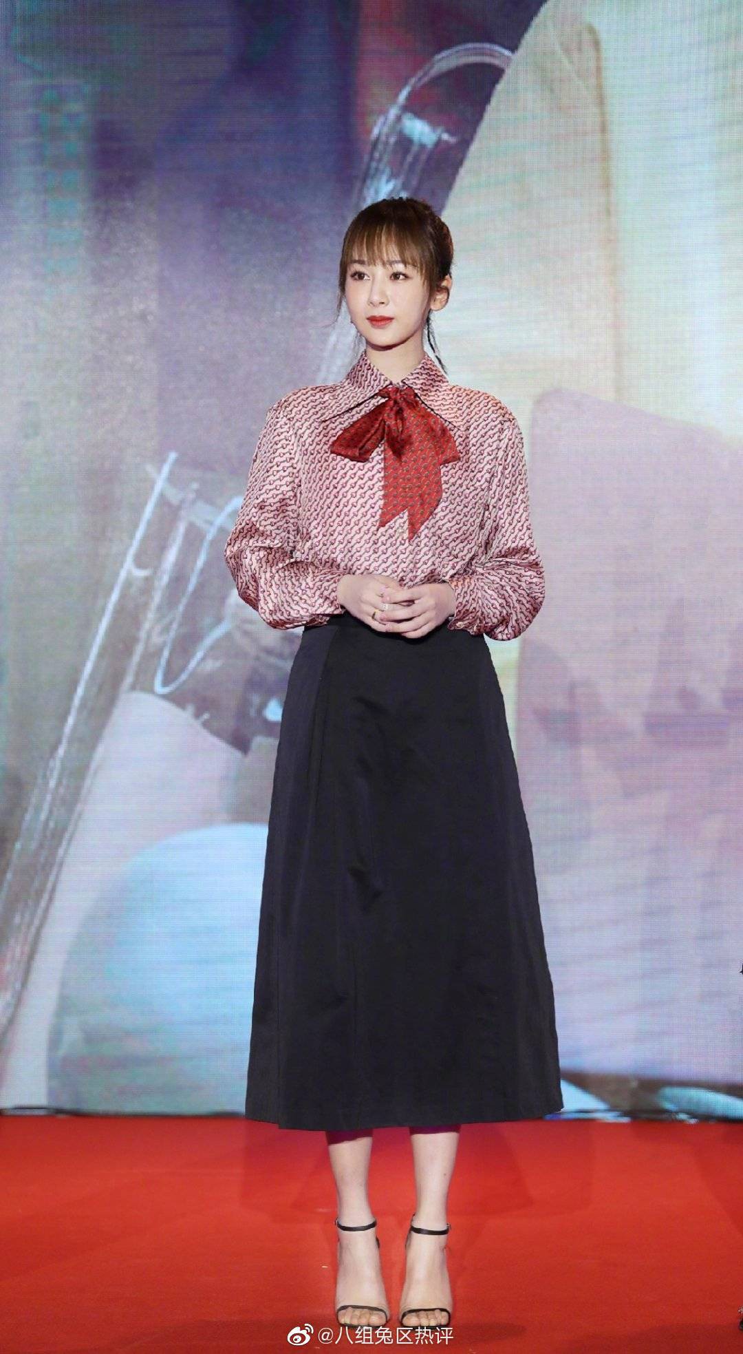 Cuộc cạnh tranh sắc vóc khốc liệt: Angela Baby khoe body hết cỡ bên Dương Mịch nhưng nổi bật nhất lại là người này - Ảnh 13. Cuộc cạnh tranh sắc vóc khốc liệt: Angela Baby khoe body hết cỡ bên Dương Mịch nhưng nổi bật nhất lại là người này - Ảnh 13.