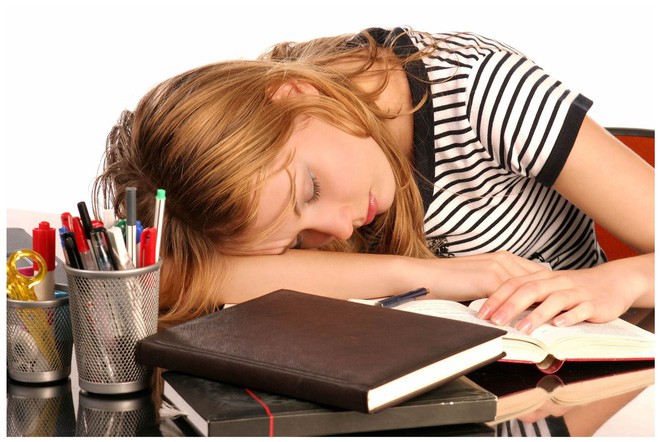 5 mối nguy hiểm sức khỏe khi ngủ trong tư thế này: Rất nhiều người sai mà không biết - Ảnh 2. 5 mối nguy hiểm sức khỏe khi ngủ trong tư thế này: Rất nhiều người sai mà không biết - Ảnh 2.