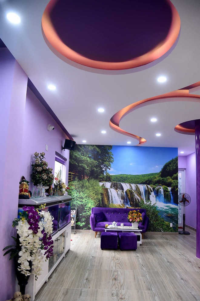 Trước khi bị bắt để điều tra hành vi đánh bạc, nghệ sĩ Hồng Tơ giàu cỡ nào? - Ảnh 5. Trước khi bị bắt để điều tra hành vi đánh bạc, nghệ sĩ Hồng Tơ giàu cỡ nào? - Ảnh 5.