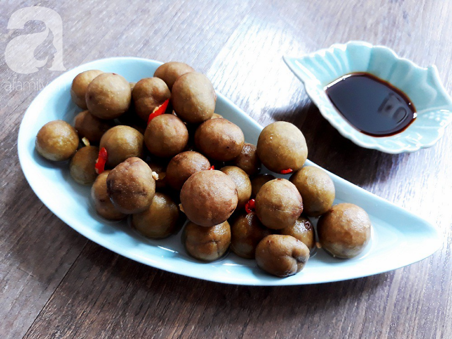 C&aacute;ch ng&acirc;m sấu ngon m&ugrave;a h&egrave; - Ảnh 5.