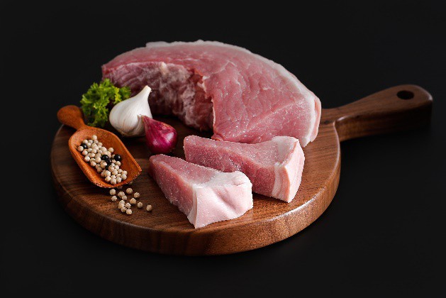 Dịch tả lợn ch&acirc;u Phi ho&agrave;nh h&agrave;nh trở lại, m&aacute;ch b&agrave; nội trợ chọn v&agrave; chế biến thịt an to&agrave;n  - Ảnh 1.