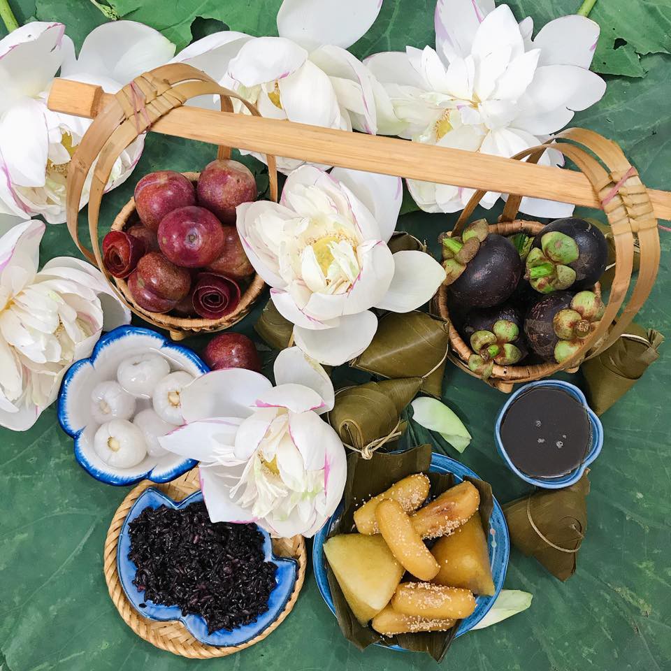 Học ngay Hot Facebooker Tô Hưng Giang cách mua mận ngon thơm dày cùi cực chuẩn dâng lễ ngày Tết Đoan Ngọ - Ảnh 1.