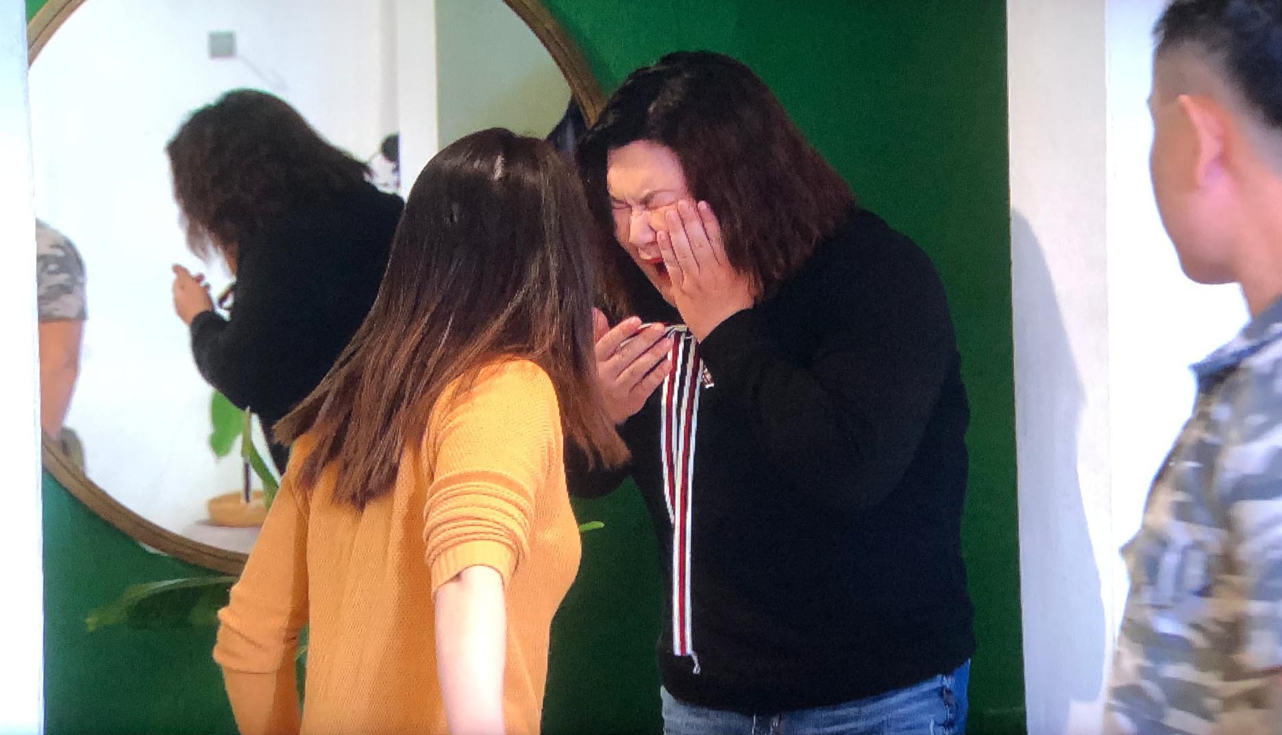 Ng&agrave;y ấy đ&atilde; đến, kh&aacute;n giả "Về nh&agrave; đi con" h&agrave;o hứng v&igrave; sắp được xem cảnh Liễu bị t&aacute;t "lệch mặt"? - Ảnh 3.