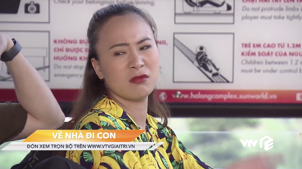 "Về nh&agrave; đi con": Đi trăng mật với Thư m&agrave; vẫn c&oacute; g&aacute;i đến thả th&iacute;nh, Vũ d&ugrave; sung sướng vẫn phải ch&agrave;o thua người n&agrave;y - Ảnh 11.