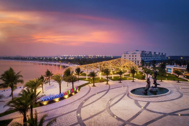 G&oacute;c sống ảo rất &ldquo;chill&rdquo; của Noo Phước Thịnh giữa l&ograve;ng thủ đ&ocirc; - Ảnh 7.