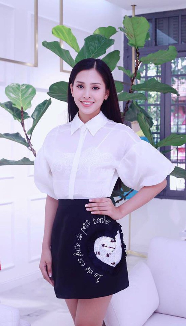 Lớn tuổi nhất nhưng Hari Won lại x&igrave; tin nhất so với Ngọc Trinh v&agrave; HH Tiểu Vy khi đụng h&agrave;ng - Ảnh 3.