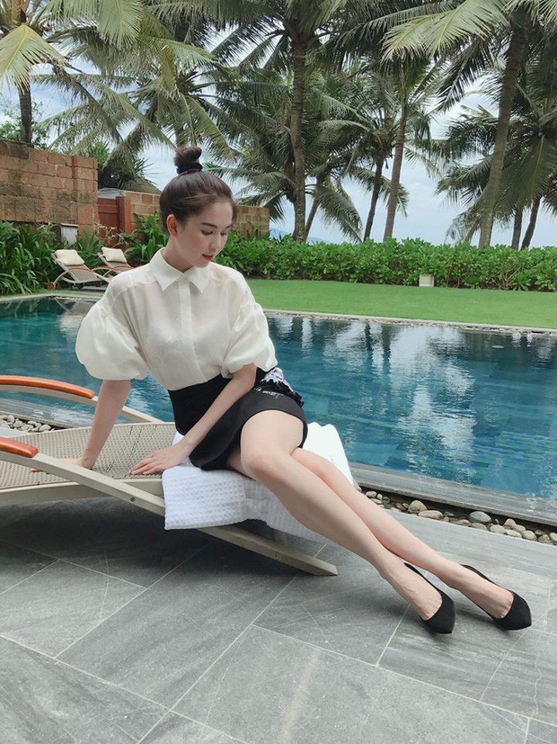 Lớn tuổi nhất nhưng Hari Won lại x&igrave; tin nhất so với Ngọc Trinh v&agrave; HH Tiểu Vy khi đụng h&agrave;ng - Ảnh 5.