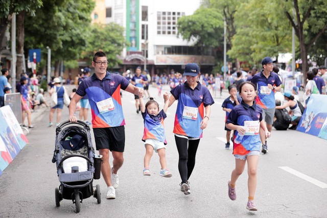 Sôi động giải chạy Gắn kết gia đình - MB Family Fun Run 2019 - Ảnh 4.
