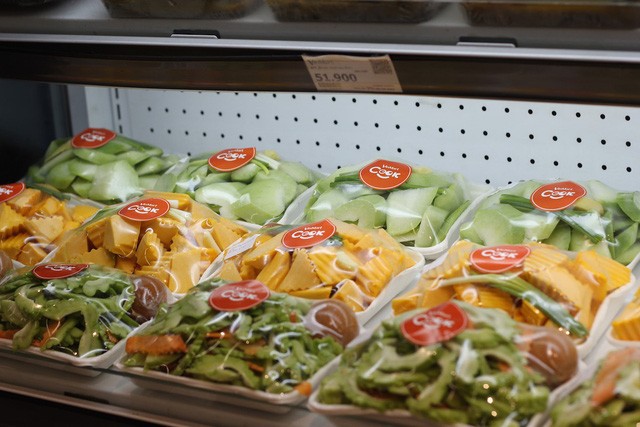 Chuỗi bán lẻ Việt tự tạo “siêu thị xanh” thay lời nhắn bảo vệ môi trường - Ảnh 3.