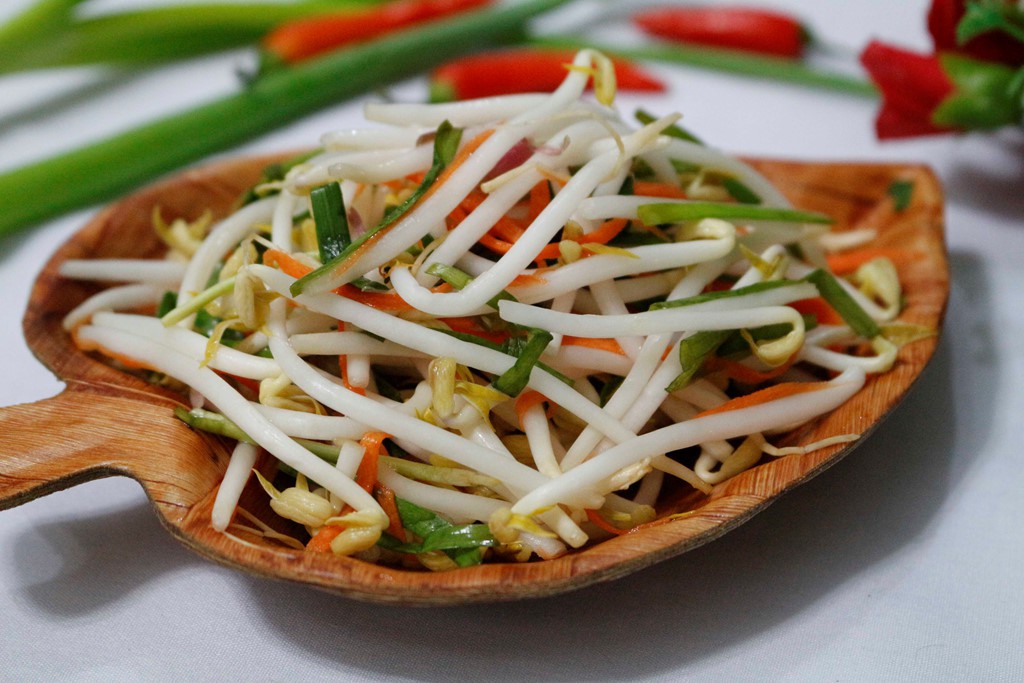 Giá đỗ: Loại rau ngon – bổ - rẻ nhưng ăn theo cách này sẽ thành "độc dược", bạn cần biết để ăn đúng cách - Ảnh 5. Giá đỗ: Loại rau ngon – bổ - rẻ nhưng ăn theo cách này sẽ thành "độc dược", bạn cần biết để ăn đúng cách - Ảnh 5.