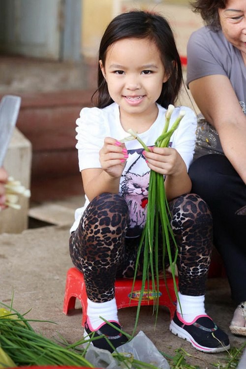 Việt Hương từng phải đối diện tử thần khi sinh con nhưng nhìn vào thành tích học tập khủng của cô bé này đúng là bõ công nuôi dạy - Ảnh 9.