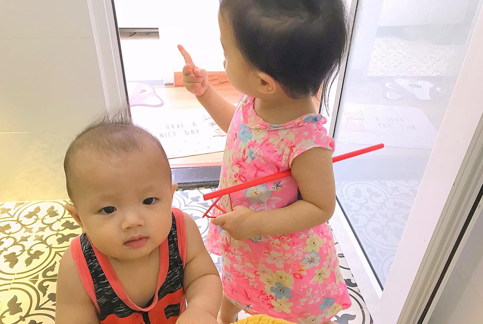 Bà mẹ trẻ tiết lộ sự thật về hành trình làm mẹ bằng bộ ảnh không thể nào mà chân thật hơn khiến MXH "dậy sóng" - Ảnh 13. Bà mẹ trẻ tiết lộ sự thật về hành trình làm mẹ bằng bộ ảnh không thể nào mà chân thật hơn khiến MXH "dậy sóng" - Ảnh 13.