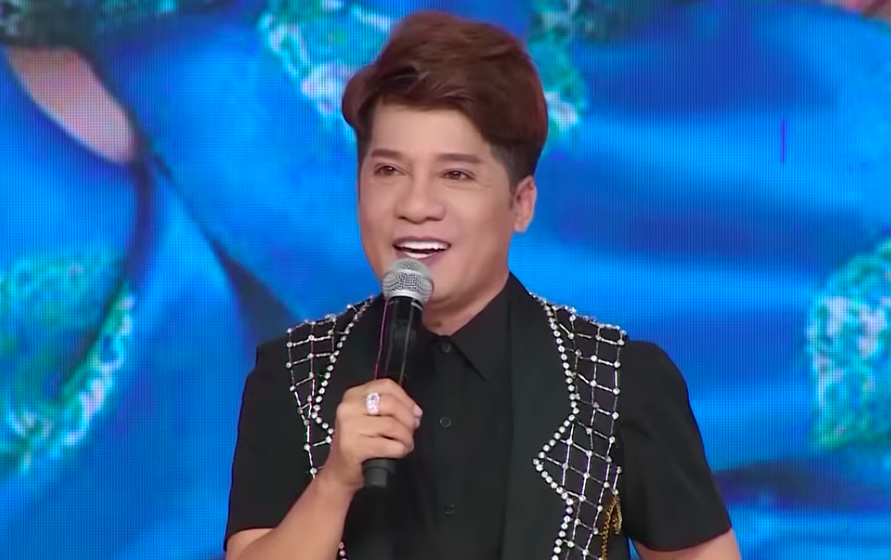 Ký ức vui vẻ: Lại Văn Sâm hốt hoảng khi Hồng Vân bị bóc phốt bày trò "tụt quần" đồng nghiệp nam - Ảnh 3. Ký ức vui vẻ: Lại Văn Sâm hốt hoảng khi Hồng Vân bị bóc phốt bày trò "tụt quần" đồng nghiệp nam - Ảnh 3.