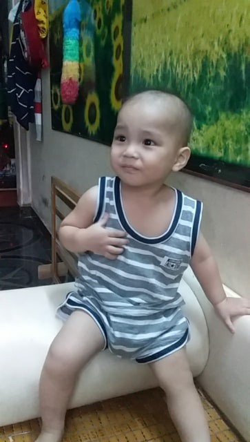 Gửi con trai cho người lạ chăm s&oacute;c, người mẹ n&oacute;i đến bệnh viện truyền m&aacute;u rồi mất li&ecirc;n lạc - Ảnh 1.