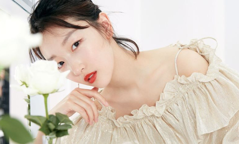 thứ Năm 2/1 - Ảnh 1. thứ Năm 2/1 - Ảnh 1.