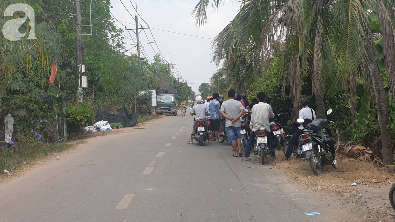 500 chiến sĩ cảnh sát vây bắt kẻ bắn chết nhiều người ở sòng bạc Củ Chi, một đối tượng ra đầu thú - Ảnh 1.