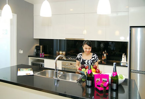 Ngắm những căn penthouse sang trọng, đắt giá của sao Việt 9 ngam nhung can penthouse sang trong dat gia cua sao viet Đột nhập penthouse vừa sang vừa đắt của sao Việt